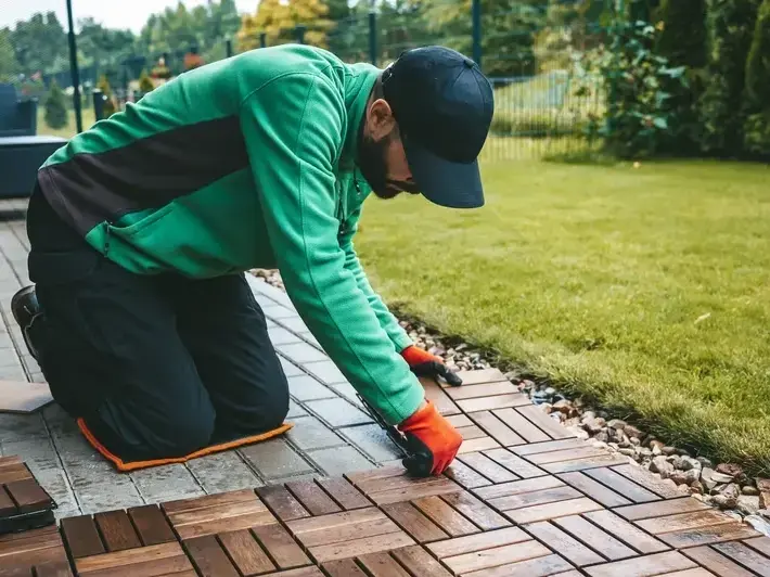 Front yard landscaping in Kent, WA - Adam Gorski Landscapes