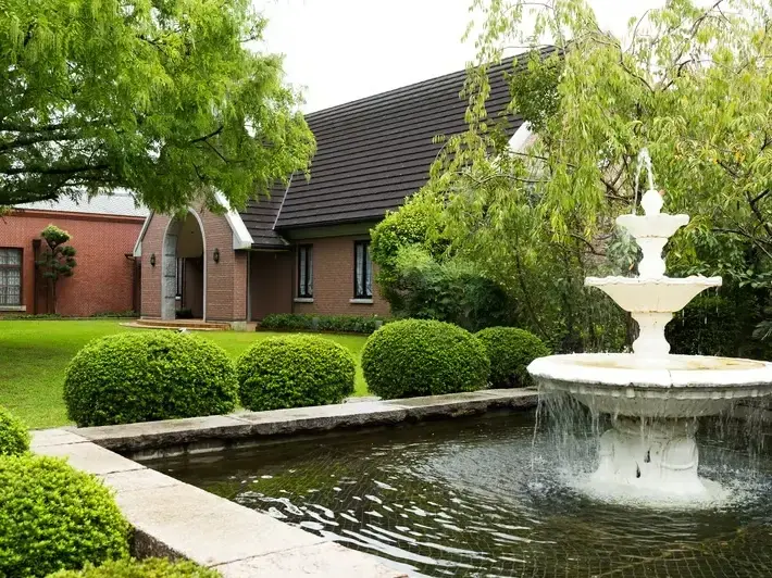 Adam Gorski Landscapes service area covering Issaquah, WA and surrounding neighborhoods